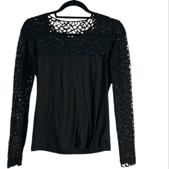 A-k-R-I-S-bergdorf Goodman mulberry slik black top size small gothic whi… - Picture 1 of 9